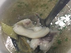 -亮亮蒸虾(石牌岭店)