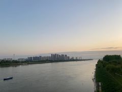 -南京眼步行桥