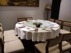 包厢-天和晟烤鸭店(玉泉西街店)