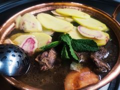 -银同牦牛肉火锅
