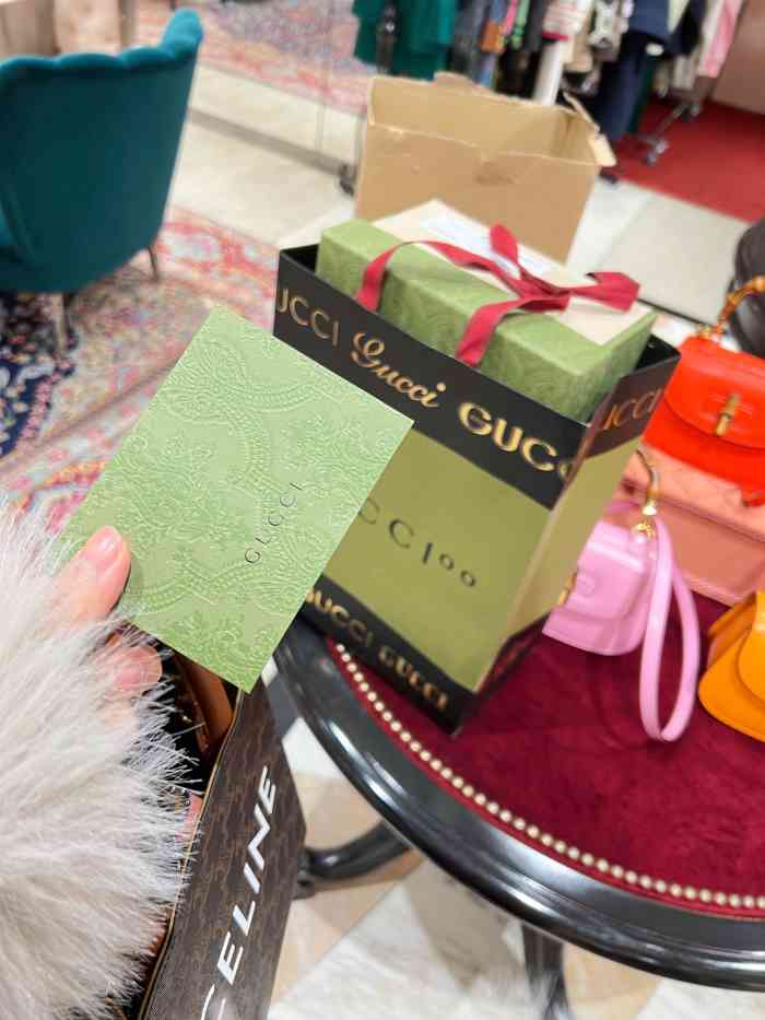 gucci(skp女装店)-"本来就是到skp单纯的逛一逛,然后某呆就.