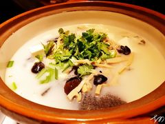 姜君千岛湖鱼头-姜君·千岛湖鱼头馆(浦东大道店)