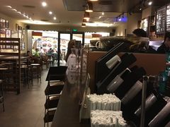 大堂-星巴克(广州中华广场B1层店)