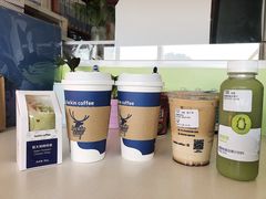 -瑞幸咖啡(八卦岭工业店)