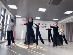 -易生活购物公园