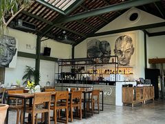 -喜洲吧·江畔老船厂·庭院餐厅(喜临院店)
