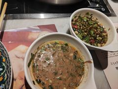 -尚尚仙·酸汤猪手·猪肚鸡火锅(华联万柳购物中心店)