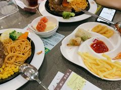 -东方豪客牛排意面披萨(金凤万达店)