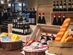 -七鲜超市(瑞虹天地太阳宫店)