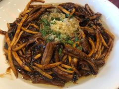 -侬佳蒸菜馆(听潮店)