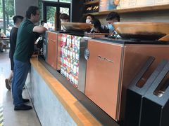 -星巴克臻选(杭州嘉里中心1F店)