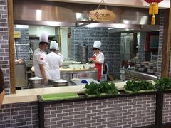 -叶存利海鲜大馅饺子(东戴河止锚湾店)