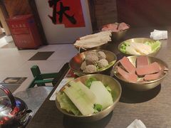 -九牧鱻·渝老鬼重庆火锅(人民路店)