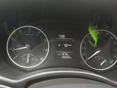 -昆山享达上汽大众斯柯达4S店(昆山店)