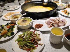 -乐味阁养生板栗鸡(中江店)