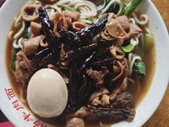 肥肠面-老窦肥肠板面