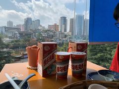 -包整·丝娃娃(一览甲秀楼风景店)