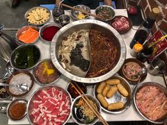 -憨铁匠老火锅(龙岗万科里店)