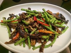 -闫府私房菜(恒隆店)