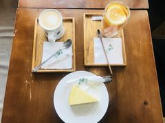 -雕刻时光咖啡馆(南院门店)