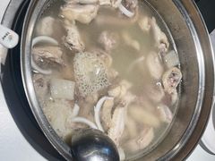 -烹然四季椰子鸡火锅(姚家园万象汇店)