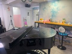 -梅纳·钢琴声乐架子鼓Mena Music(双井店)