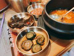 -闻老头·菊花炭烤肉(D11店)