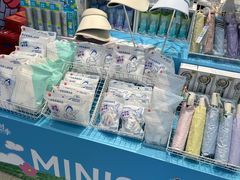 -名创优品(海珠乐峰广场店)