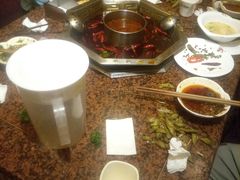 -杨肥肠火锅大排档(火车站花园店)