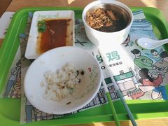 -老乡鸡(泗县同辉广场大润发店)