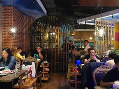 -三人行骨头王火锅(长寿店)