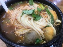 酸辣米线-陕老顺肉夹馍油泼面(湖东店)