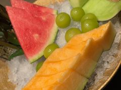 -蟹犇前•帝王蟹雪蟹(陆家嘴店)