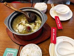 -周鱼小馆石锅酸菜鱼(活力汇店)