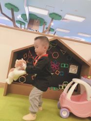 -莫莉幻想儿童乐园(武汉经开永旺店)