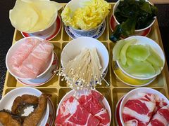 -绣园苏式火锅·开创者·腌笃鲜(大洋百货店)