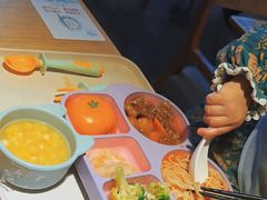 -关东小磨东北菜(上海长风大悦城店)