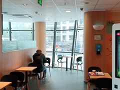 大堂-麦当劳(燕顺路店)