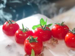 番茄脆菇沙拉-小大董·烤鸭(五棵松店)