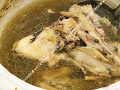 天麻鱼头汤-光兴海鲜排档·小炒(莱利园店)