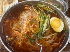-韩风烤牛肉冷面店