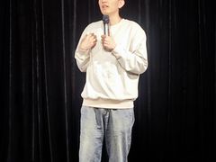 -喜剧部落脱口秀(三里屯工体店)