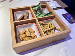 四拼小食-马邦子·紫苏烤鱼(恒隆广场店)