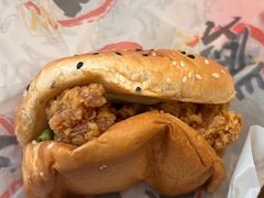 -华莱士·炸鸡汉堡(西中市店)