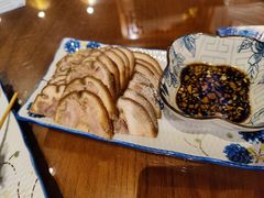 三少酱肘子-娄三少·老北京春饼烤鸭家常菜(方庄店)