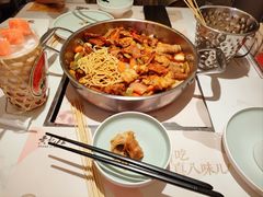 -黄记煌三汁焖锅(新佳丽江汉路店)