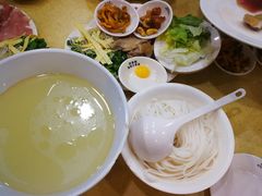 -桥香园云南过桥米线(金马碧鸡店)