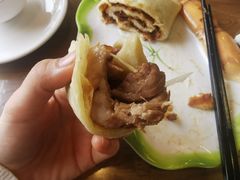 老汤酱肘卷饼-鼎香润(德胜门内店)