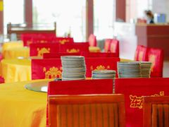 -东方之猪四更烤乳猪(金垦总店)