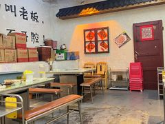 -肖婷姐大铁锅重庆火锅(南湖店)